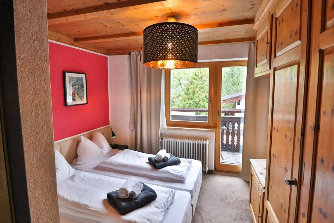 Cafe Schneider Appartments Sankt Anton am Arlberg Exterior foto